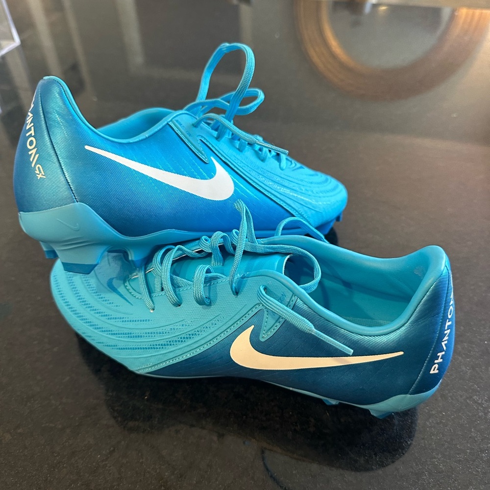 Nike Kids Phantom Soccer Cleats - Blue